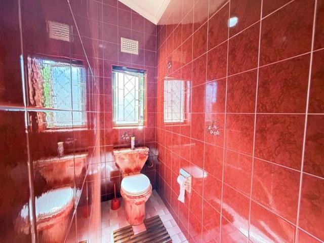 House for sale in Mount Moreland, Kwazulu-natal