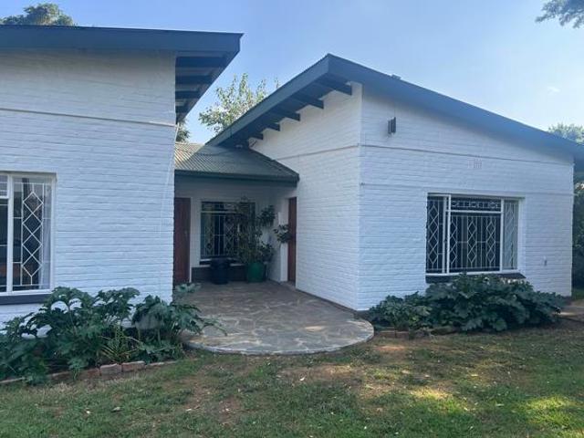 House for sale in Viljoenskroon, Free State