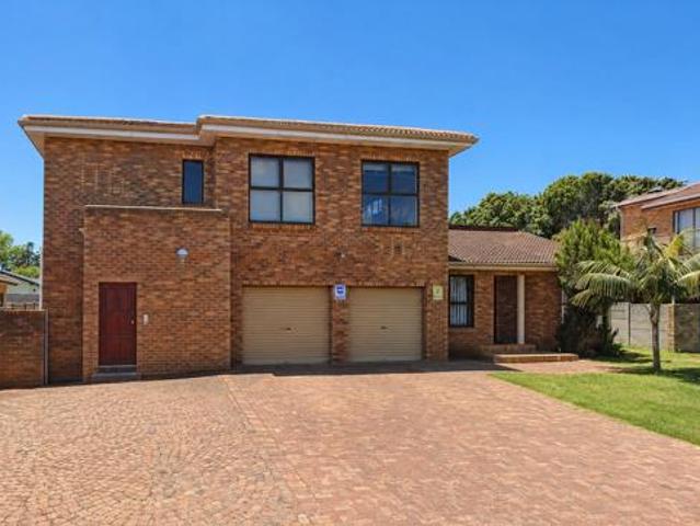 House for sale in Cape Town, Western Cape