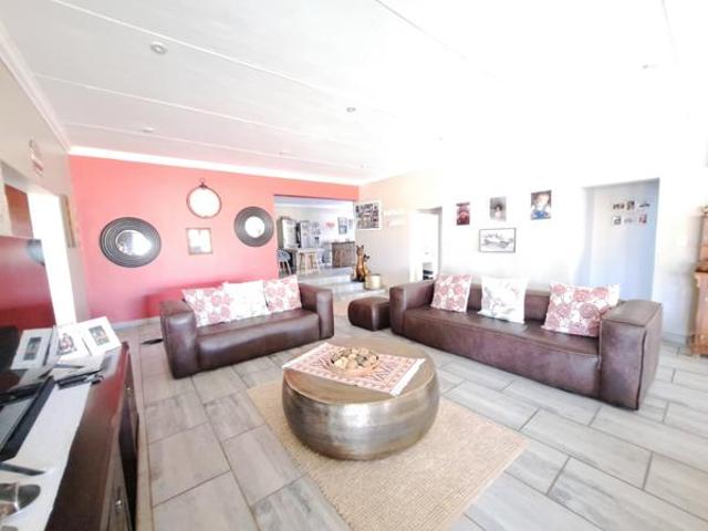 House for sale in Tlhabane, North West