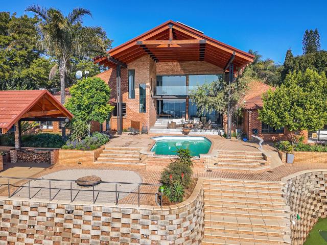 House for sale in Waterkloof, Gauteng