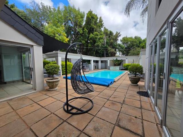 House for rent in Waterkloof, Gauteng