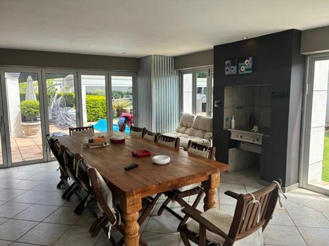 House for rent in Waterkloof, Gauteng