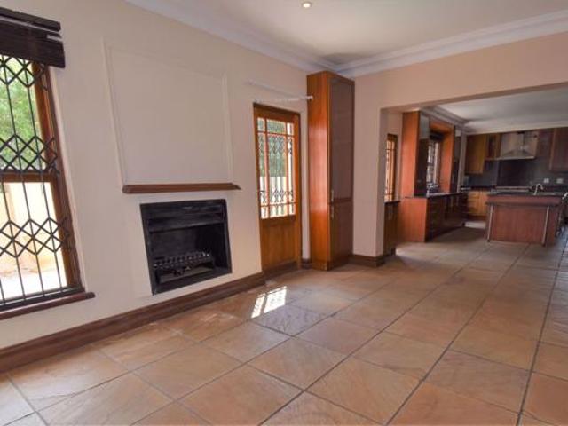 House for rent in Waterkloof, Gauteng