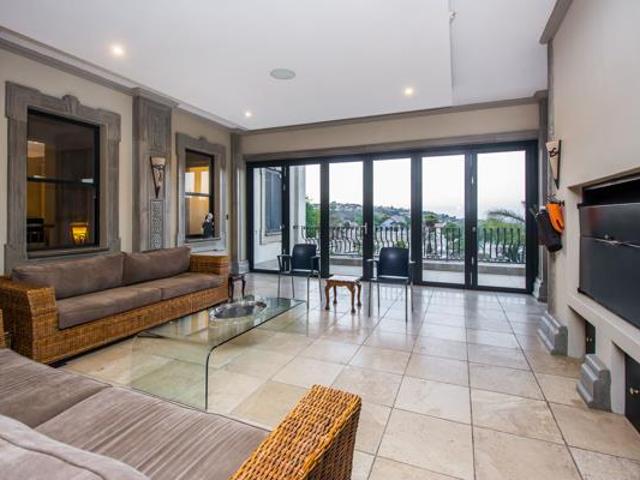 House for rent in Waterkloof, Gauteng