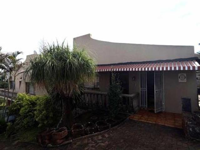 House for sale in Tongaat Beach, Kwazulu-natal