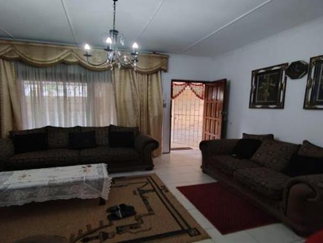 House for sale in Tongaat Beach, Kwazulu-natal