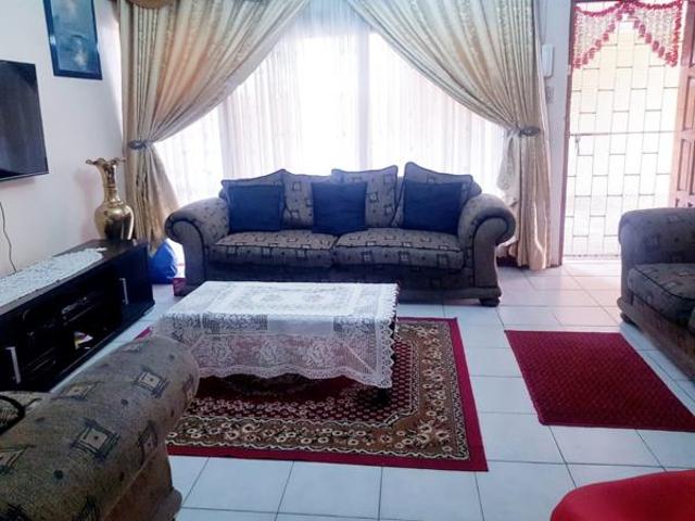 House for sale in Tongaat Beach, Kwazulu-natal