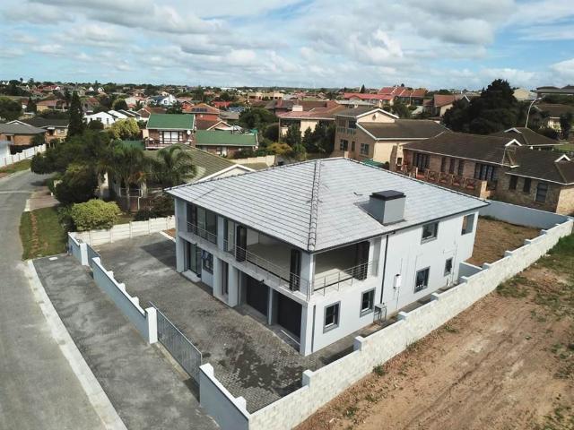 House for sale in Cape St Francis, Eastern Cape