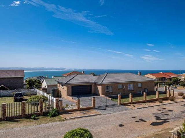 House for sale in Cape St Francis, Eastern Cape