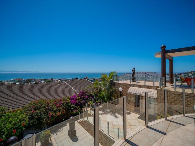 House for sale in Cape St Francis, Eastern Cape