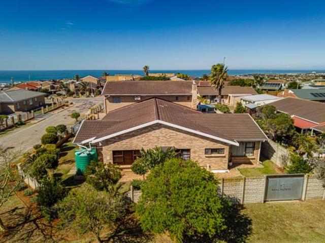 House for sale in Cape St Francis, Eastern Cape