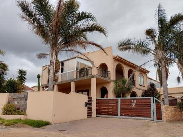 House for sale in Cape St Francis, Eastern Cape