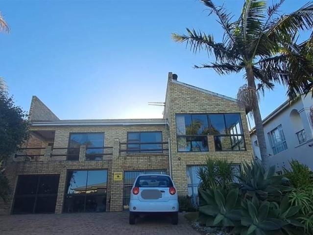 House for sale in Cape St Francis, Eastern Cape