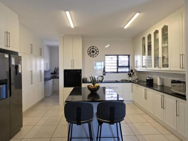 House for sale in Cape St Francis, Eastern Cape