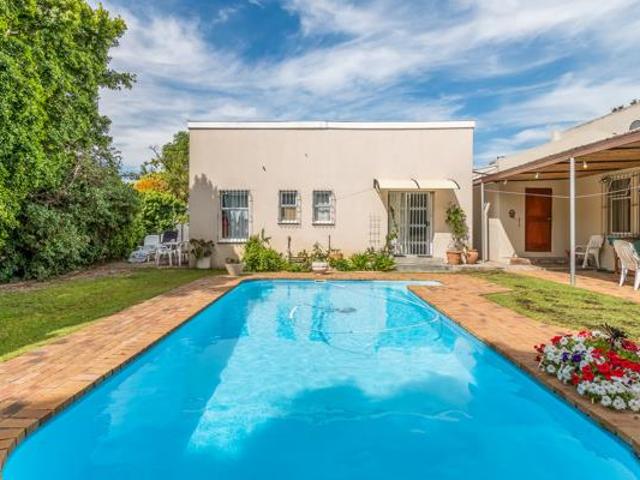 House for sale in Cape Town, Western Cape