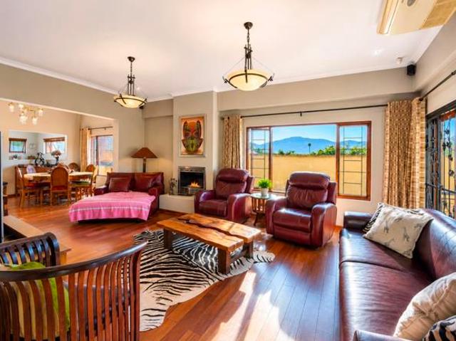House for sale in Durbanville, Western Cape