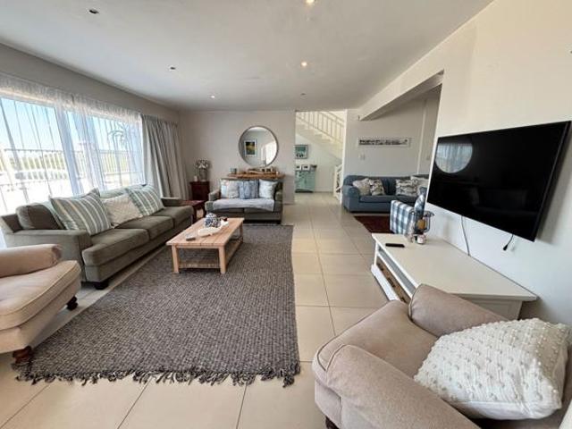 House for rent in Bushmans River Mouth, Eastern Cape