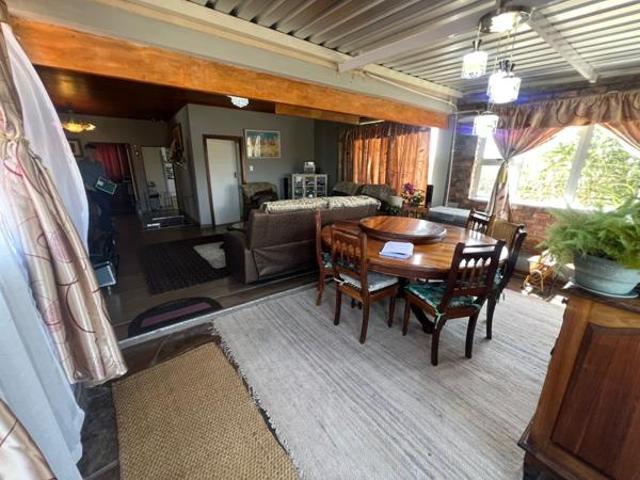 House for sale in Bushmans River Mouth, Eastern Cape