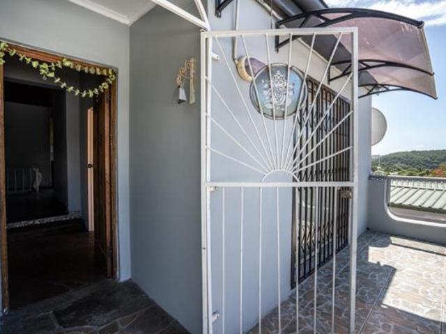 House for sale in Bushmans River Mouth, Eastern Cape