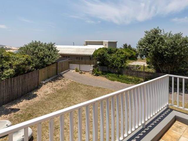 House for sale in Bushmans River Mouth, Eastern Cape