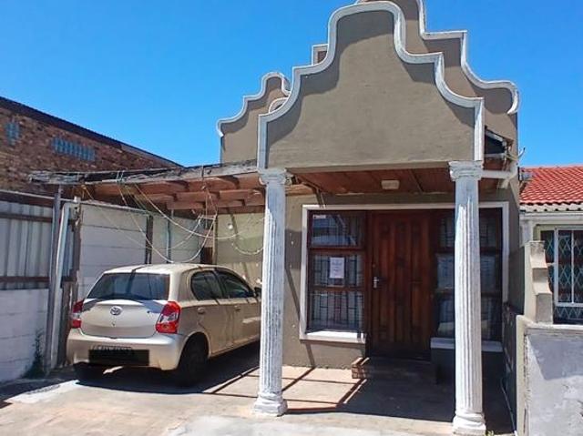 House for sale in Cape Town, Western Cape