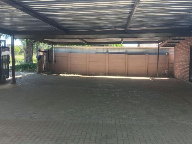 House for sale in Bloemfontein, Mangaung Metropolitan Municipality