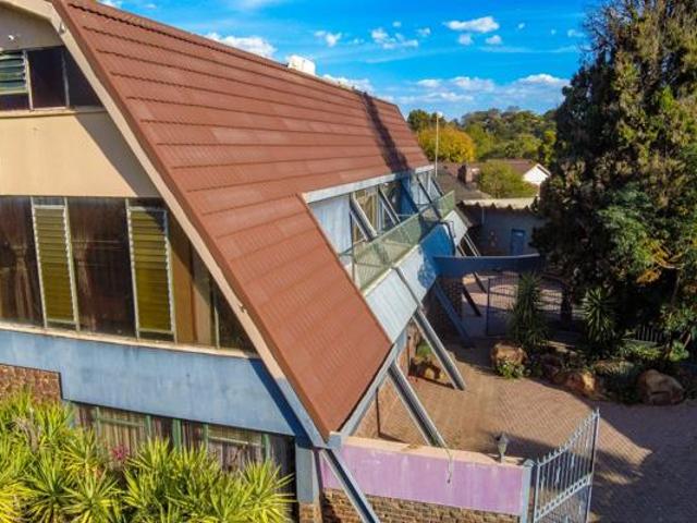 House for sale in Klerksdorp, Matlosana Local Municipality