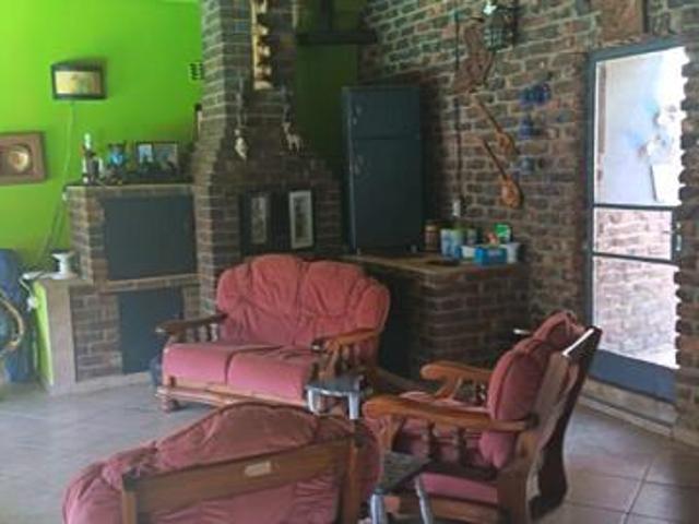 House for sale in Klerksdorp, Matlosana Local Municipality