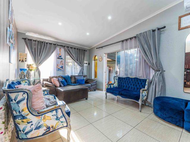 House for sale in Nooitgedacht, Gauteng