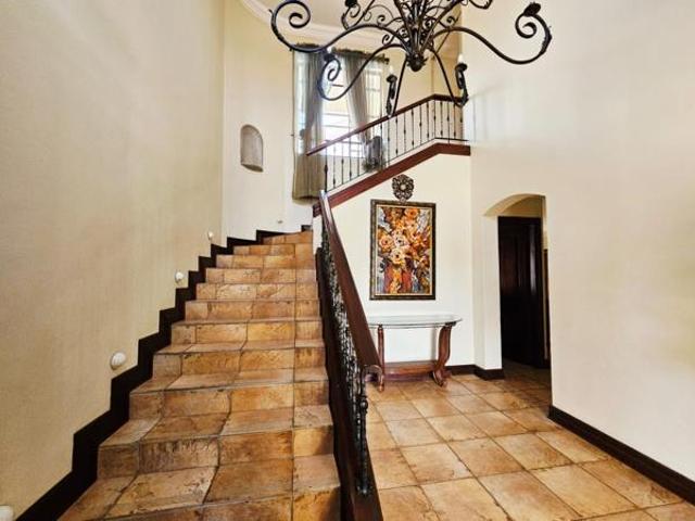 House for rent in Waterkloof, Gauteng