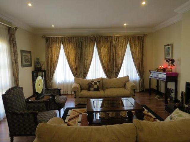 House for rent in Waterkloof, Gauteng
