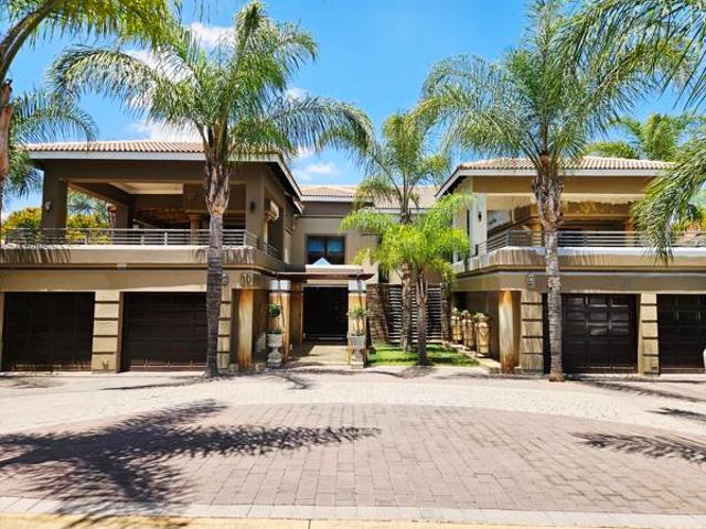 House for rent in Waterkloof, Gauteng
