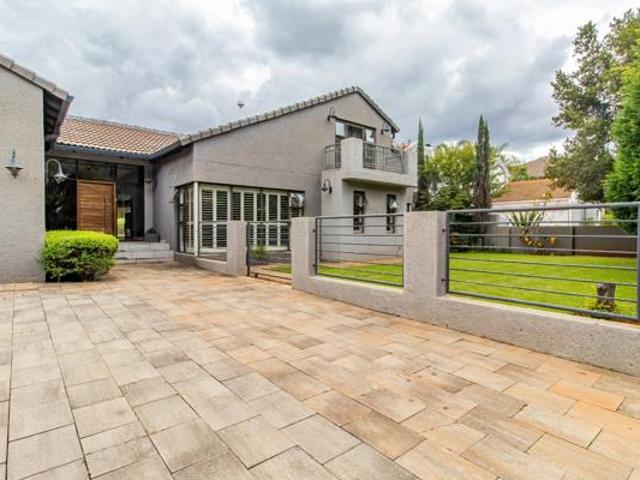 House for rent in Waterkloof, Gauteng