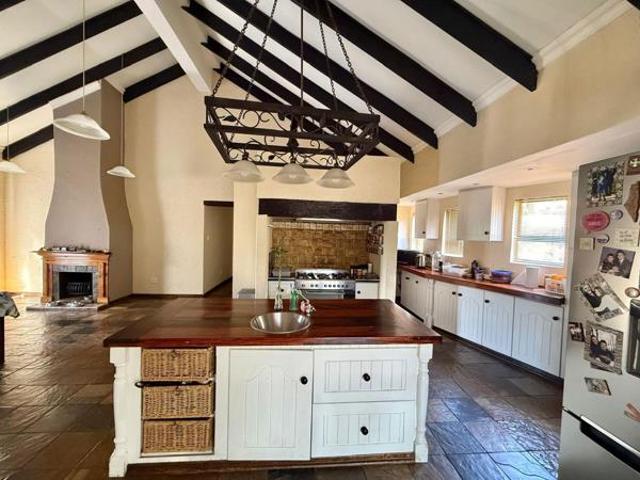 House for sale in Bloemfontein, Mangaung Metropolitan Municipality
