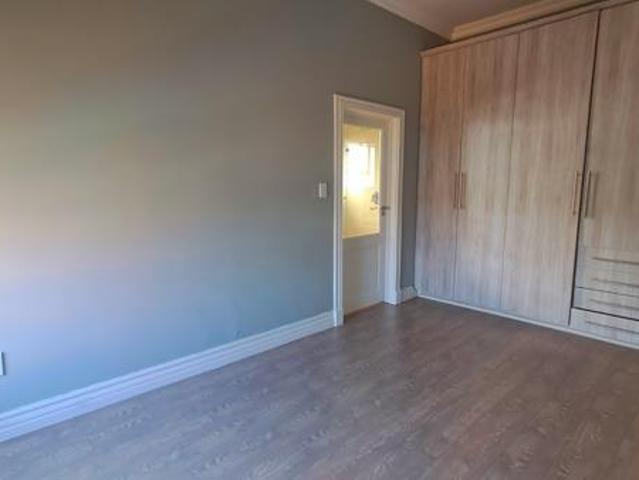 House for rent in North West