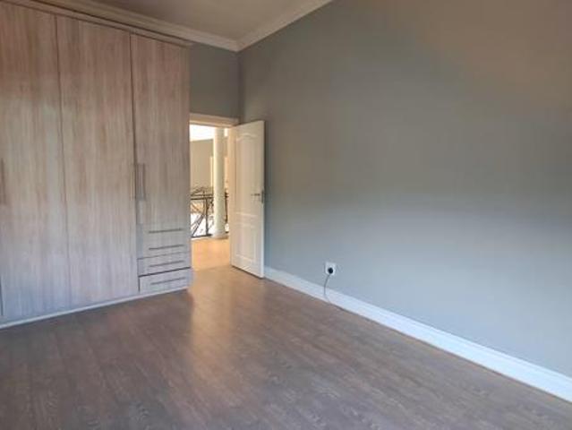 House for rent in North West