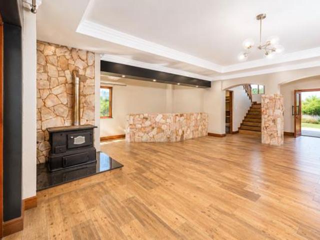 House for sale in North West