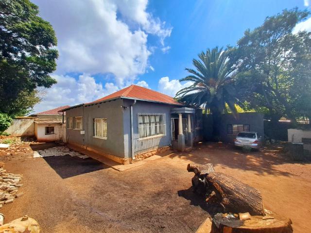 House for sale in Vosloorus, Gauteng