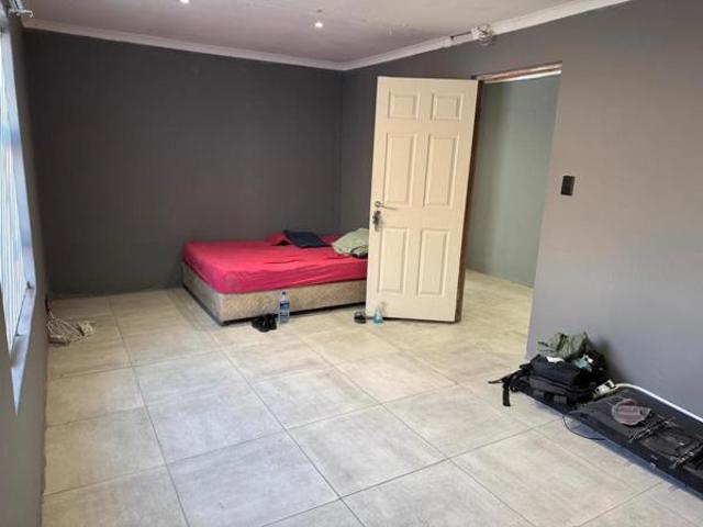 House for sale in Cape Town, Western Cape