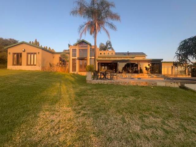 House for rent in Waterkloof, Gauteng