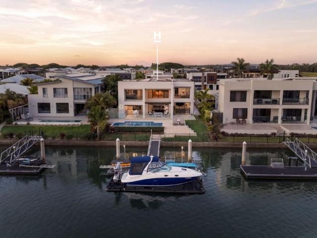 House for sale in Jacobs Well, Gold Coast City