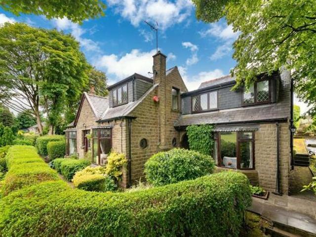 House for sale in Hill Top, Slaithwaite