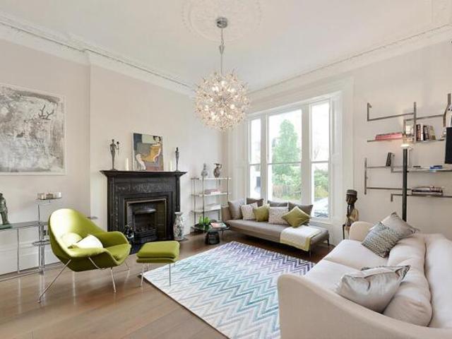 House for rent in South Kensington, Greater London