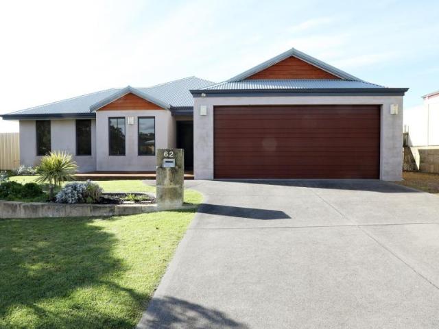 House for sale in Mckail, Western Australia