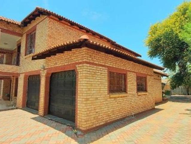 House for sale in Mafikeng, North West