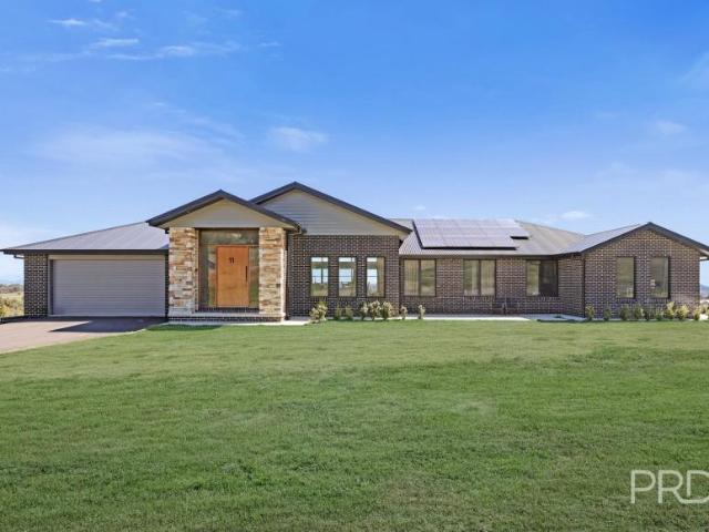 House for sale in Moore Creek, Tamworth Regional Council