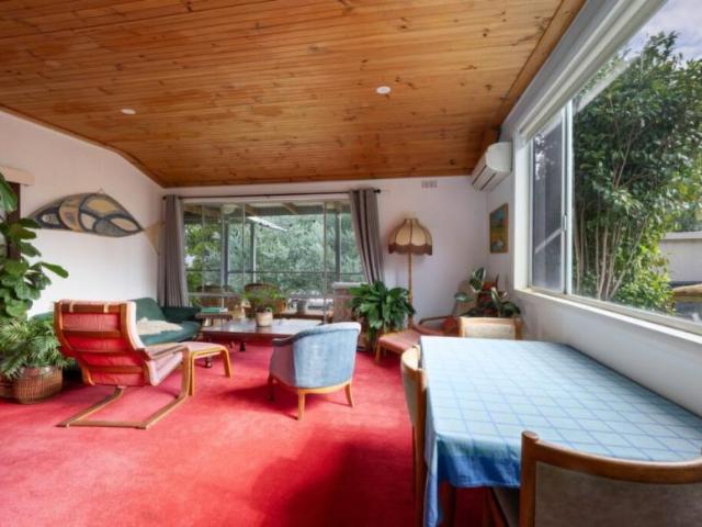 House for sale in Victoria