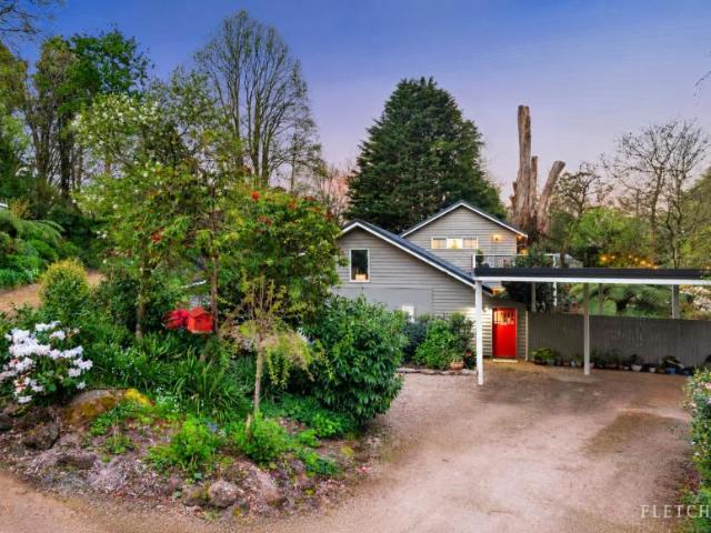 House for sale in Mount Dandenong, Melbourne