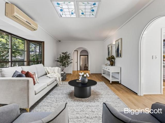 House for sale in Mount Waverley, Melbourne